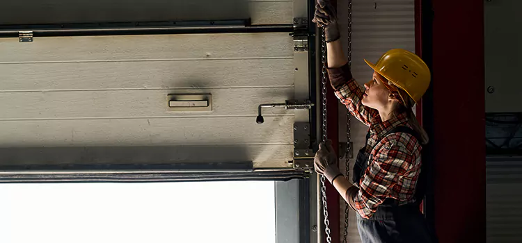 Addressing Common Garage Door Stoppage Issues in Oakton, VA