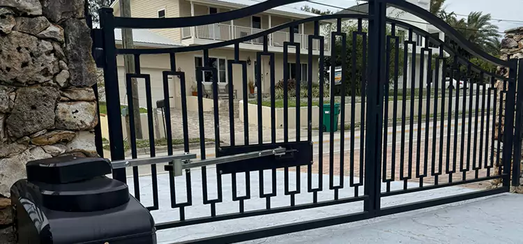 Swing Gate Opener with Keypad Oakton